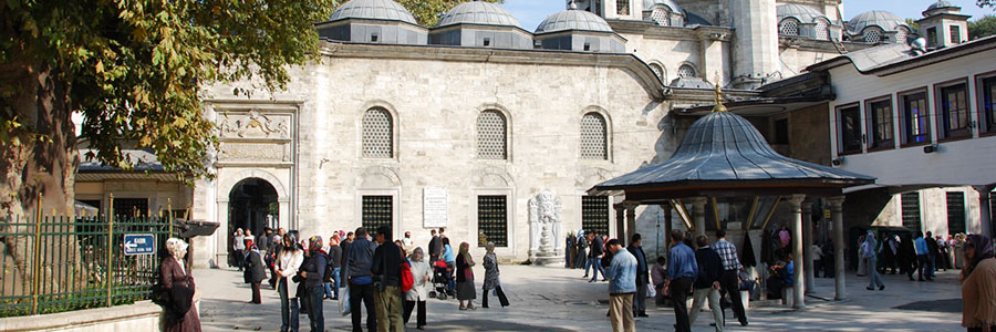 Visiting Companions of Prophet Muhammad in Istanbul and Sahaba Tour Istanbul