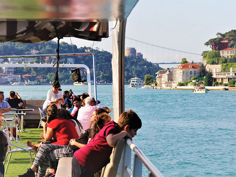 Istanbul Bosphorus Cruise Open Buffet Lunch On The Boat