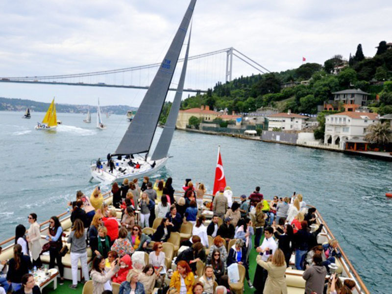 Istanbul Bosphorus Cruise Open Buffet Lunch On The Boat
